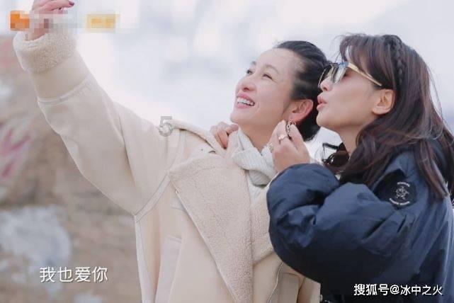 南通开发区法院召开“年度十大特色亮点工作”发布会