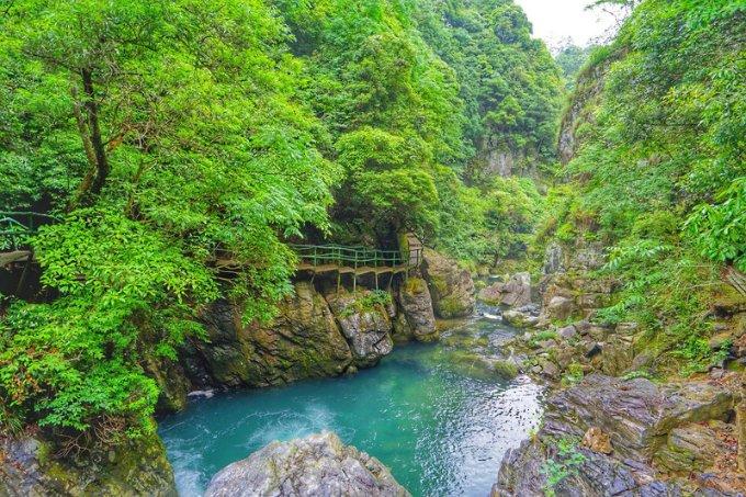 阿拉善:践行“四下基层” 书写“民生答卷”