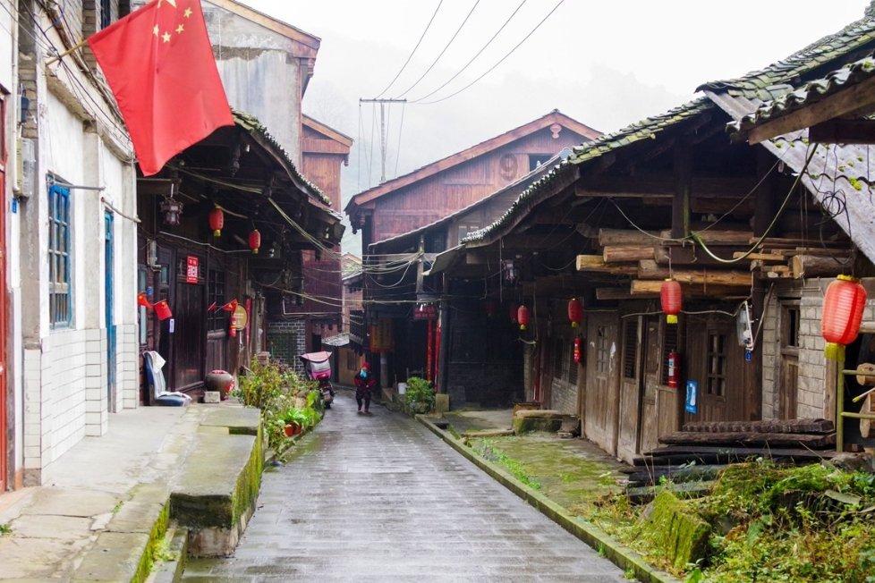 黄奕回忆亲历汶川地震灾区感受，当时汶川地震都造成了哪些损失？游戏画面